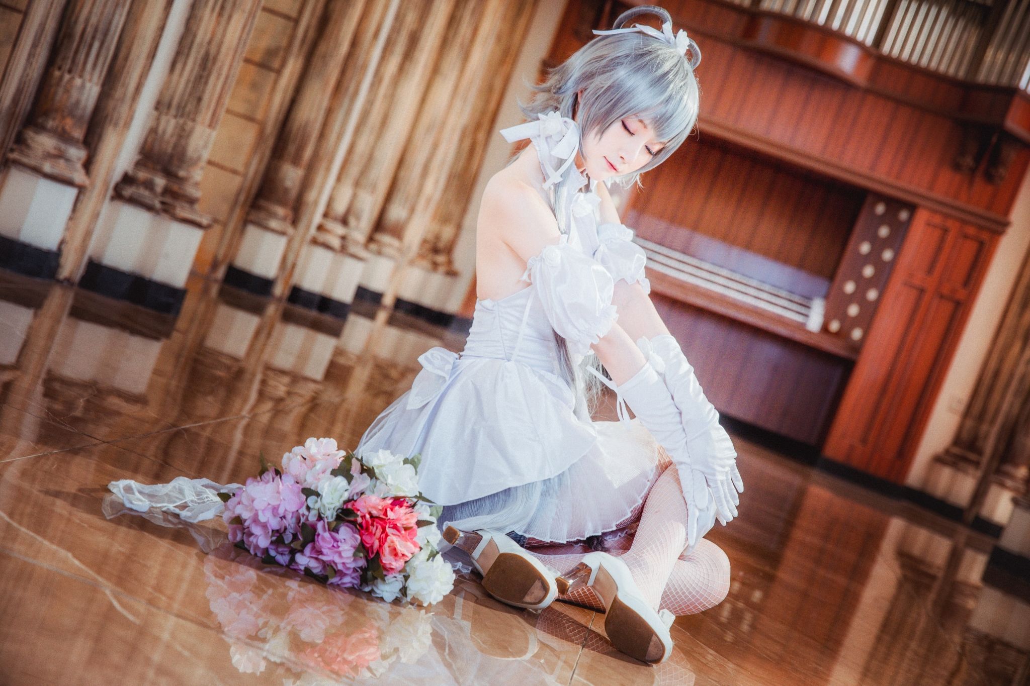 [Cosplay写真]萌宠博主yui金鱼洛天依花嫁插图